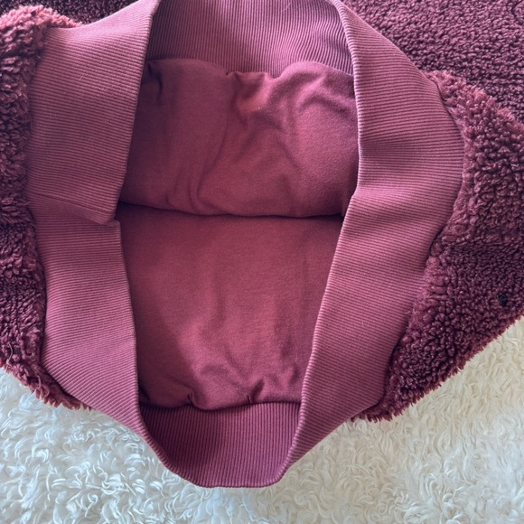 Lululemon Textured Fleece 1/2 Half Zip Hoodie Pullover Red Merlot W3FLRS Size 10 - Picture 12 of 15